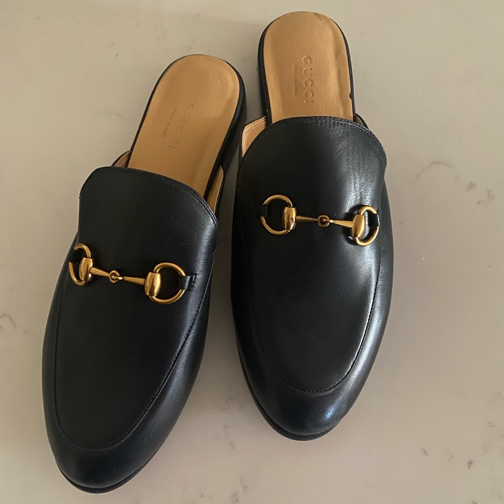 Black loafers/mules